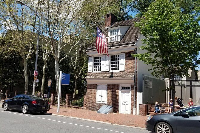 The Road to Revolution: A Self-Guided Audio Tour in Philadelphia - Who Will Love This Tour?