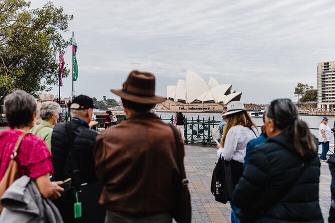 The Rocks and Sydney Harbour 1 Hour Guided Walking Tour - Key Points