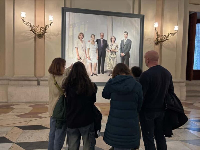 The Royal Palace of Madrid: Small Group Guided Tour - Who Is This Tour Best For?