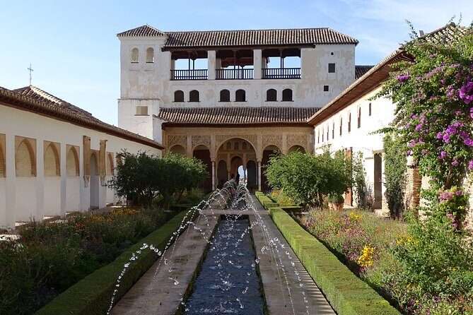 The Secrets of the Alhambra, private tour - Value for Money