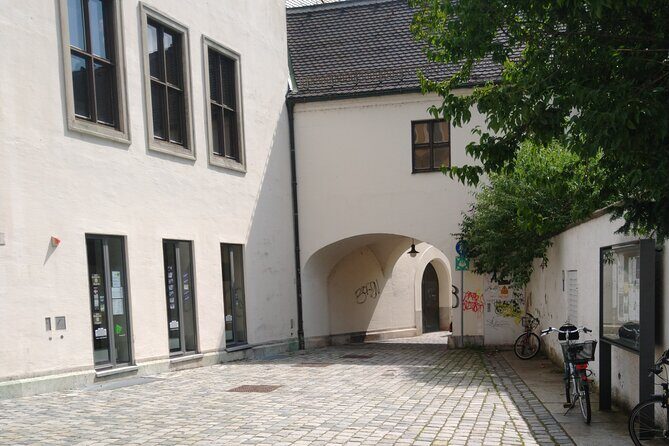 The Story of Jakob Fugger: A Self-Guided Audio Tour through Medieval Augsburg - Exploring Augsburg with the Jakob Fugger Audio Tour