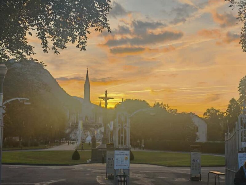 The Story of Lourdes Walking Tour in English - FAQ