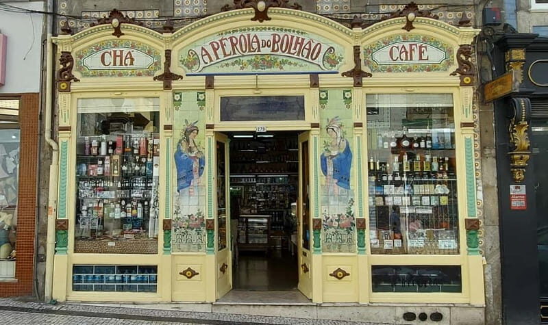 The story of Porto behind its tiles - What Makes This Tour Stand Out?