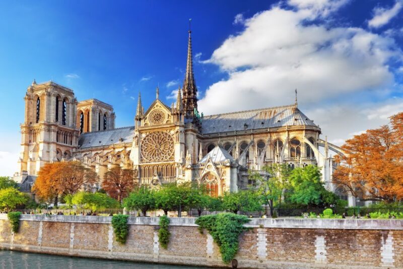 The story of Victor Hugo in Paris Old Town Tour & Museum - Who Should Book This Tour?