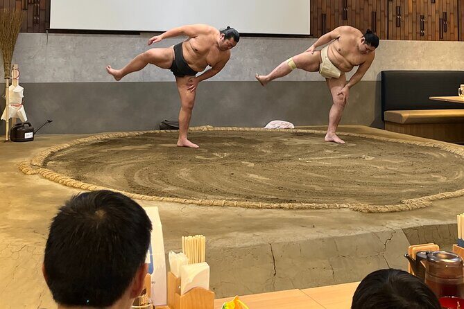 the SUMO show with Dinner - FAQs