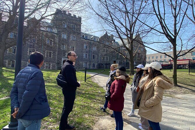 The Ultimate Downtown Toronto Walking Tour - The Value of This Tour