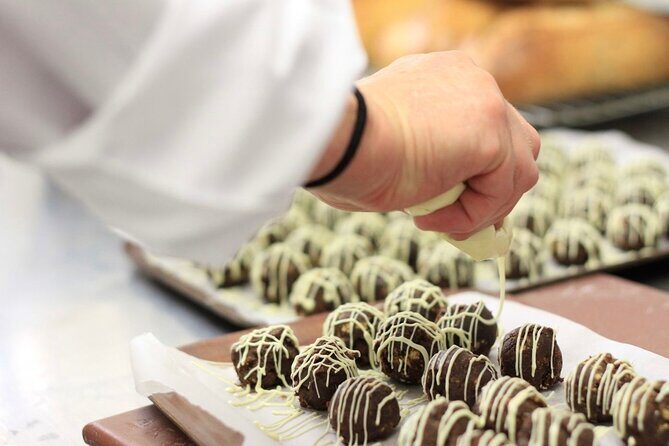 The Ultimate Malta Chocolate Factory Experience - Who Should Book This Tour?