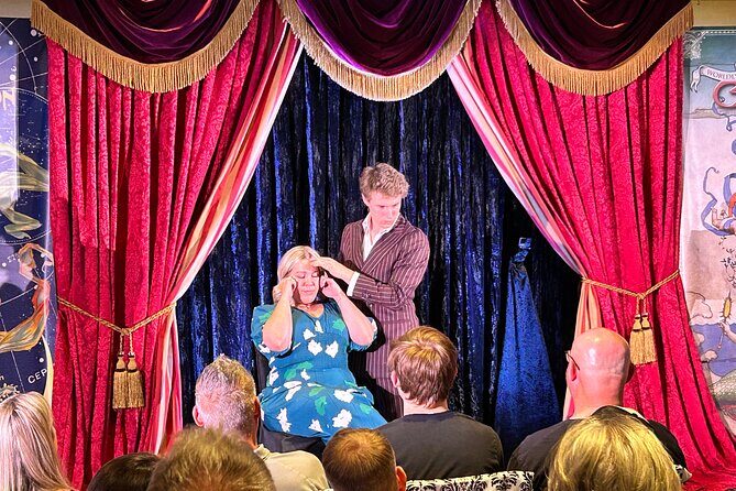 The UP-CLOSE Magic Experience! Downtown Phoenix - Who Will Love This Experience?