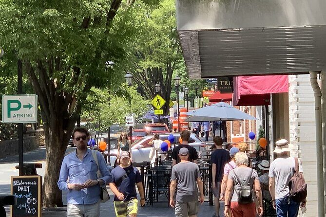 The UVA Corner Food Tour: Private Walking Food Tour in Charlottesville - FAQs