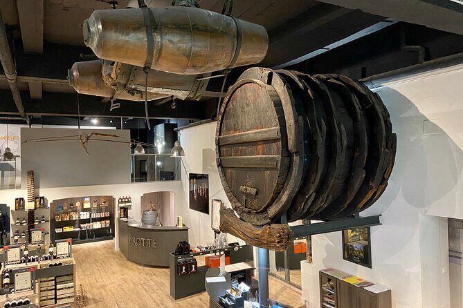 The Vial at the Brotte House - An In-Depth Look at the Brotte Experience