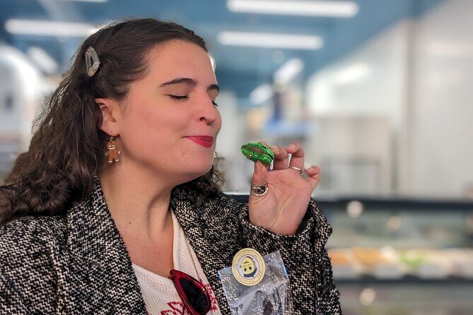 The Victoria Chocolate & Bakery Tour - Key Points