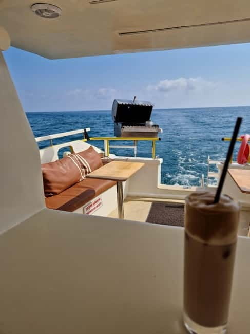 The Yellow Boat Cruises: Lazy Day Cruise (Adults Only & BBQ) - Key Points