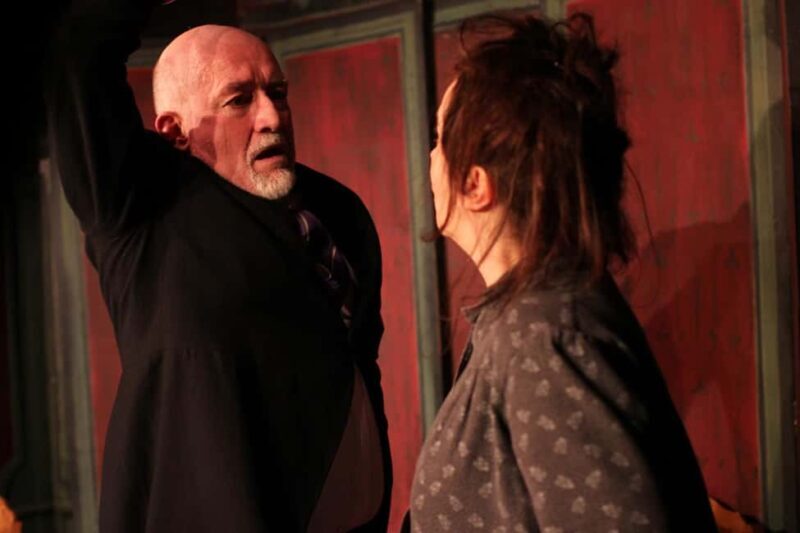 Theatre in Paris: The Lesson (La leçon) - Key Points