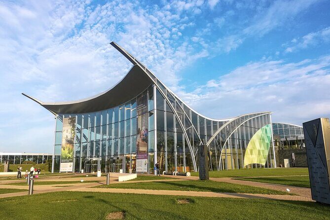 Therme-entrance ticket and transfer pick-up/drop-off Bucharest - The Sum Up