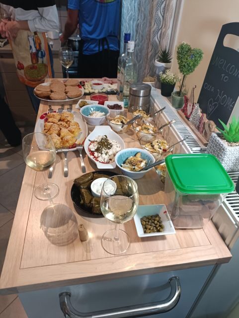 Thessaloniki: Cooking & Dining Experience with Greek Family - FAQ