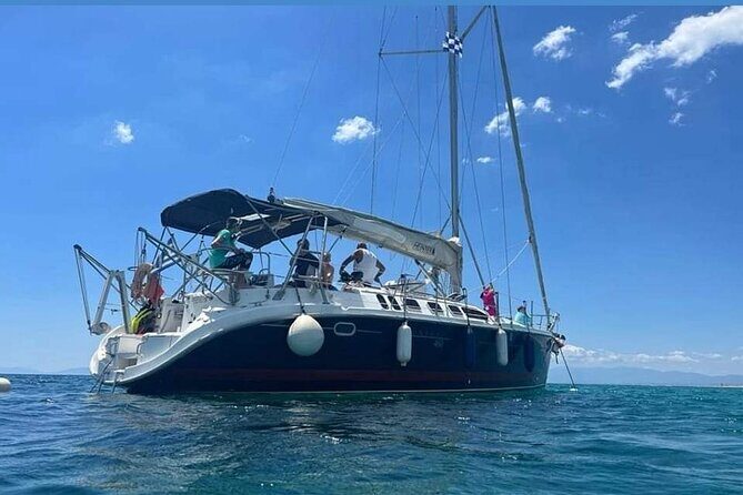 Thessaloniki : Half-Day Sailing Cruise to Shipwreck Bay ! - A Closer Look at the Cruise Experience