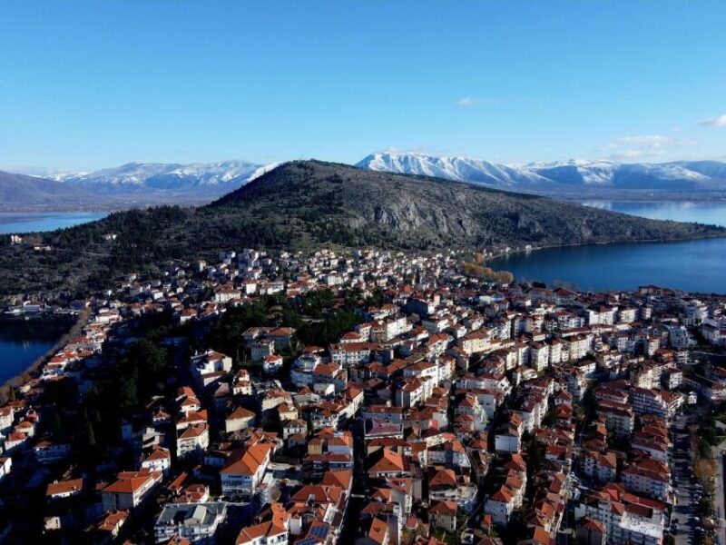 Thessaloniki: Small Group Day Trip to Siatista & Kastoria - The Experience in Detail