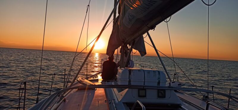 Thessaloniki Sunset Cruise departing from Nea Michaniona - FAQs