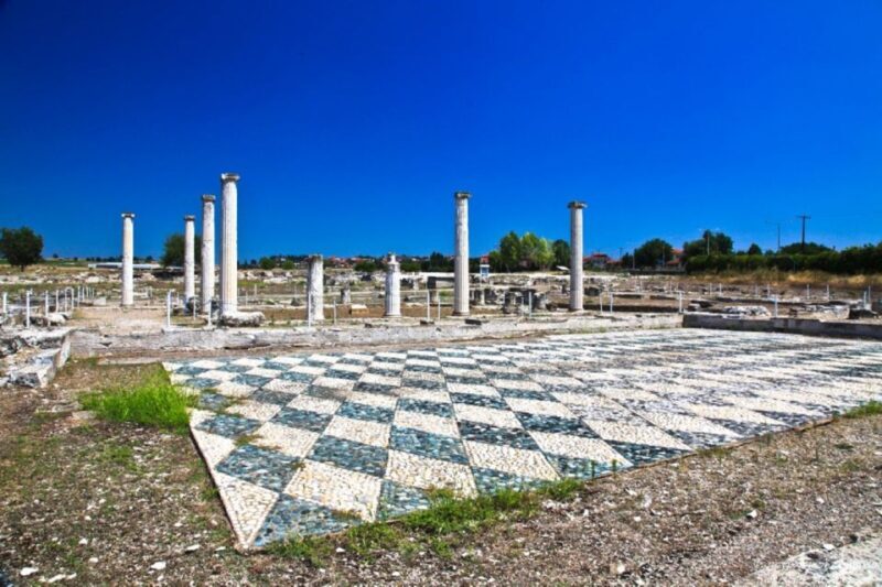 Thessaloniki:Journey Through Ancient Vergina to Sacred Veria - The Sum Up