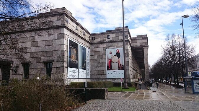 Third Reich - Facts about WWII : Small Group Walking tour - Key Points