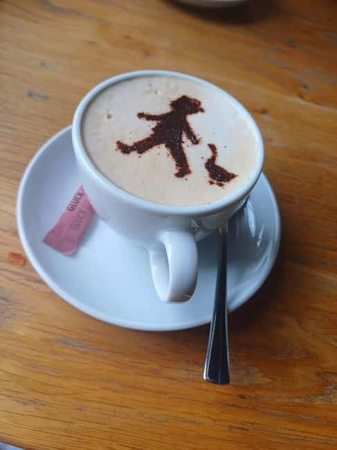 This is what made Dortmund rich to this day. Westenhellweg: Tour including a drink - Exploring Dortmund’s Prosperous Past: Westenhellweg Tour with a Drink