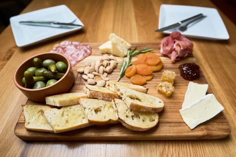 Thousand Oaks: One-Hour, Private Wine Class with Sommelier - Why We Think This Experience Works