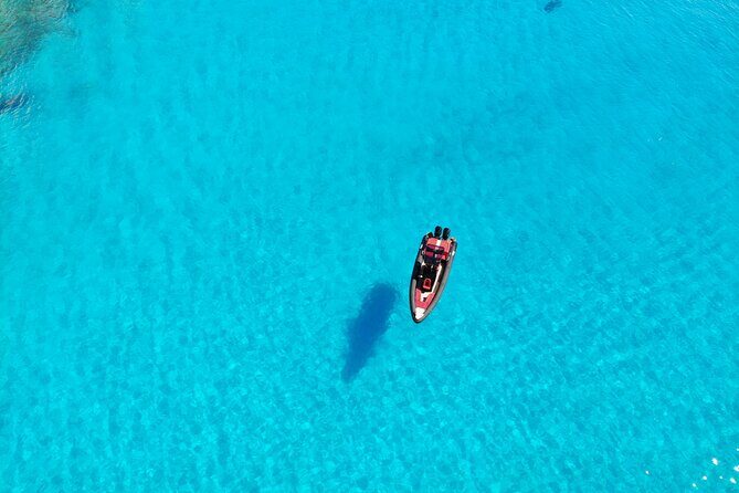 Three Greek Islands Full-Day Private Luxury Boat Tour - A Deep Dive into the Experience