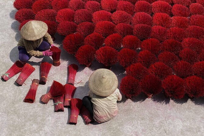 Three Traditional Villages Private Day Tour from Hanoi - In-Depth Breakdown of the Tour Experience