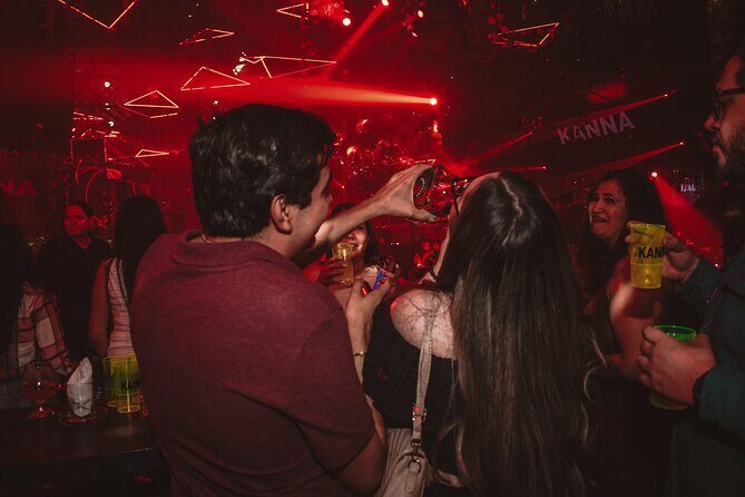 Thursday Night Bar Crawl in Guadalajara Mexico - Exploring Guadalajara’s Nightlife: A Review of the Thursday Night Bar Crawl