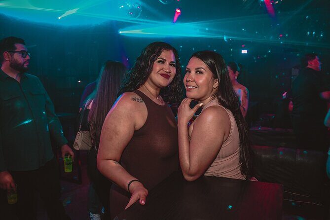 Thursday Night Bar Crawl in Guadalajara Mexico - The Sum Up