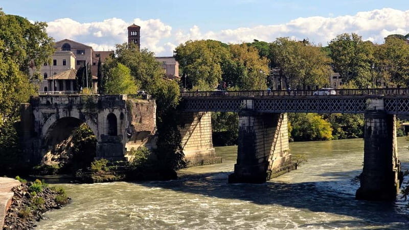 Tiber Island & Ghetto Museum: A Tour of History and Identity - An Introduction to the Tour Experience
