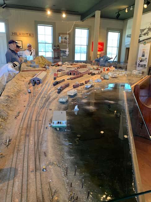 Tiburon: Guided Walking Tour - From the Railroad to Today - The Sum Up: Who Will Love This Tour?