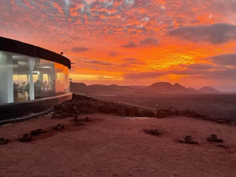 Timanfaya National Park: Evening Tour with Volcano Dinner - An In-Depth Look at the Experience
