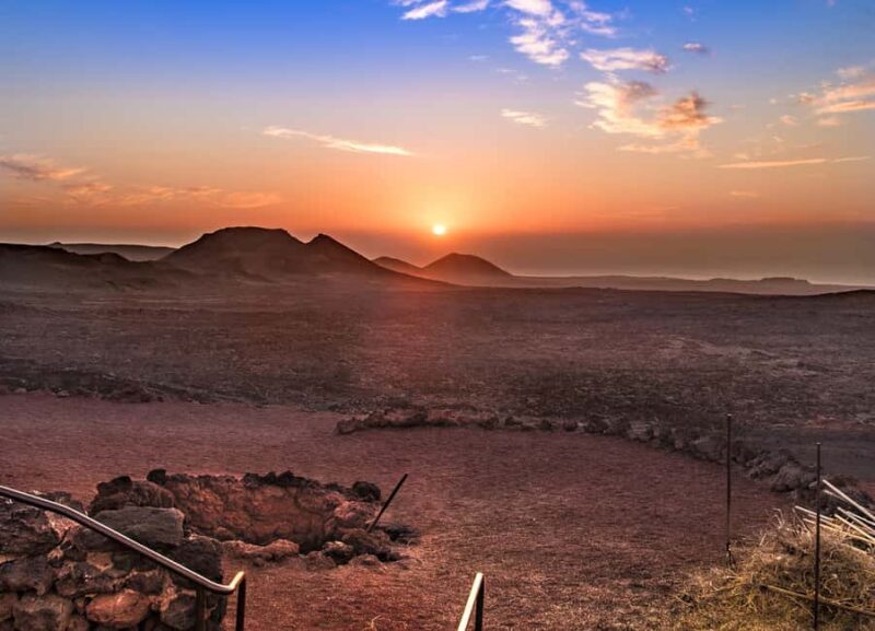 Timanfaya National Park: Evening Tour with Volcano Dinner - FAQs