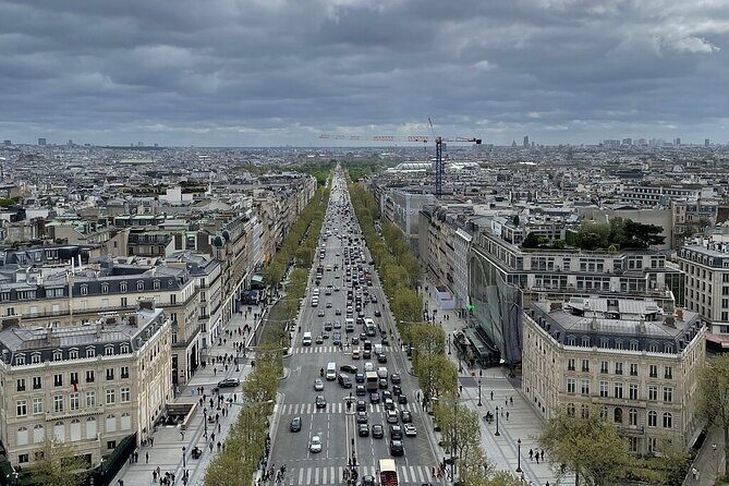 Time Saver Self-Guided Audio Tour to the Arc De Triomphe - The Experience: What You Can Expect