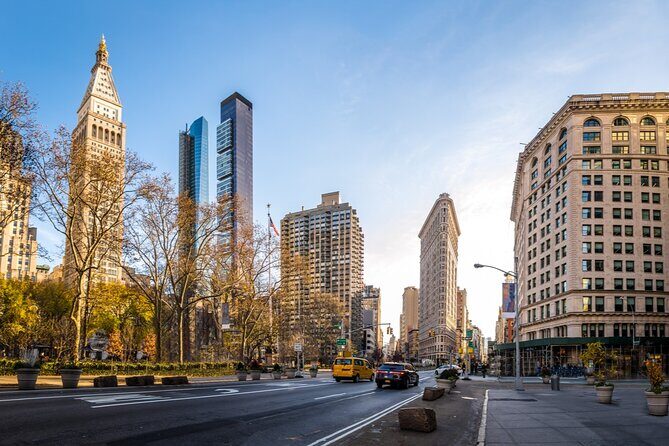 Time Warp in Flatiron: NYC Self-Guided Puzzle Quest - Walking Through the Itinerary