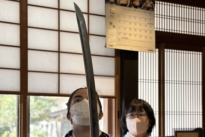 Time with a Japanese Master Swordsmith a Insight and Appreciation - Experience the Craft: A Detailed Look at the Japanese Swordsmith Tour in Hiroshima