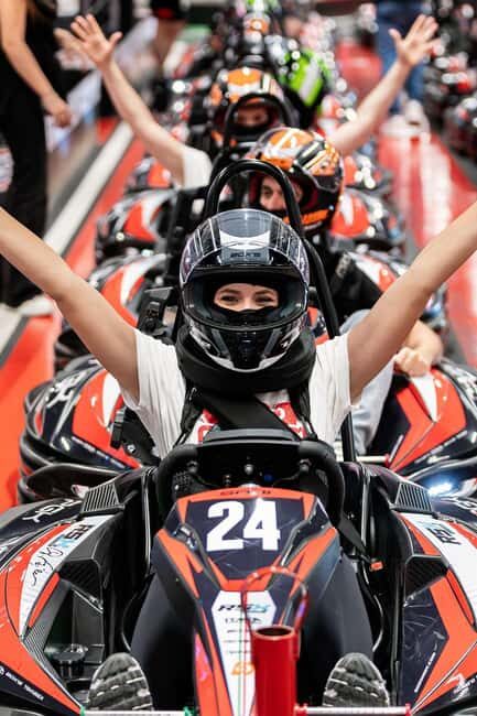 Timed kart race: duration 8 min - Key Points