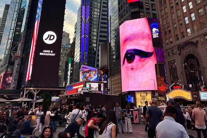 Times Square Grand Central Rockefeller Private Tour - Exploring Midtown Manhattan: A Private Tour of Times Square, Grand Central, and Rockefeller Center