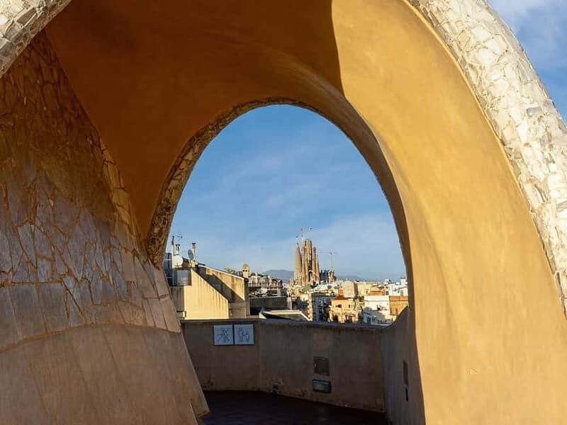 Tiquets & Guide: Lights and shadows of the Casa Milà - Antoni Gaudí - Barcelona - Who Is This Tour Best For?
