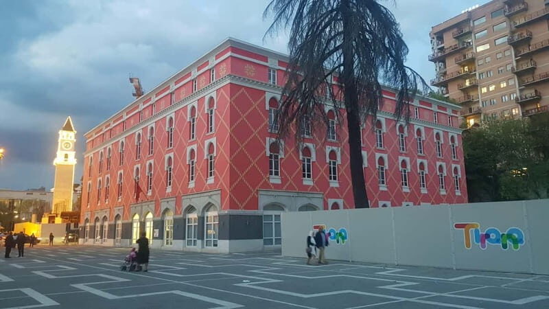 Tirana: Street Art & Modern Architecture Walking Tour - Exploring Tiranas Vibrant Street Art & Modern Architecture Scene
