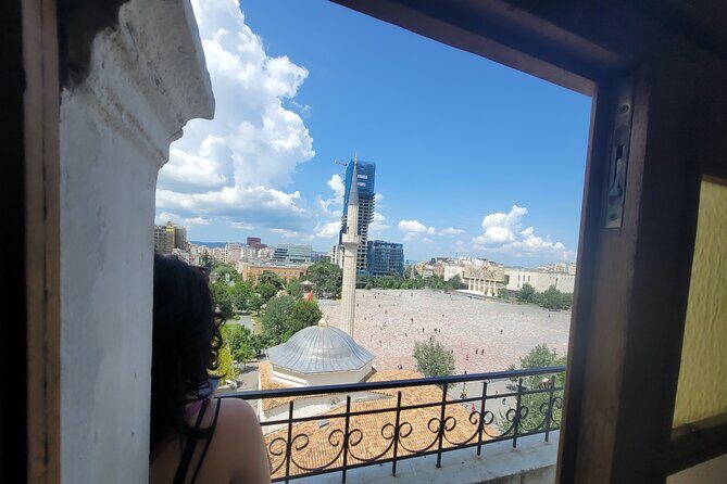 Tiranas Communist Past: A Tasting Tour with Traditional Lunch - A Thorough Dive into Tirana’s Communist Heritage