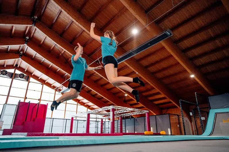 Tirol: Zahmer Kaiser Trampolinpark - Key Points