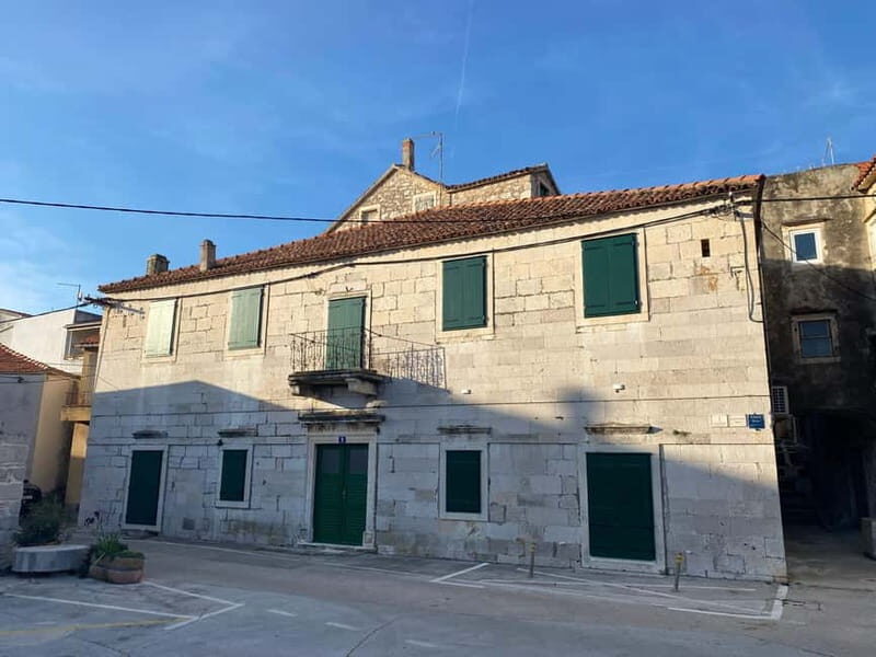 Tisno: Tour of the town with churches and palaces - A Detailed Look at the Tisno Tour Experience