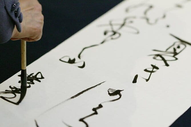 Tokyo 5hr Private Guided Tour & Calligraphy Experience - Key Points