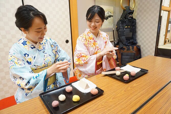 Tokyo 6 h Private Guided Tour & Japanese Sweets Making Experience - Practical Details and What to Know