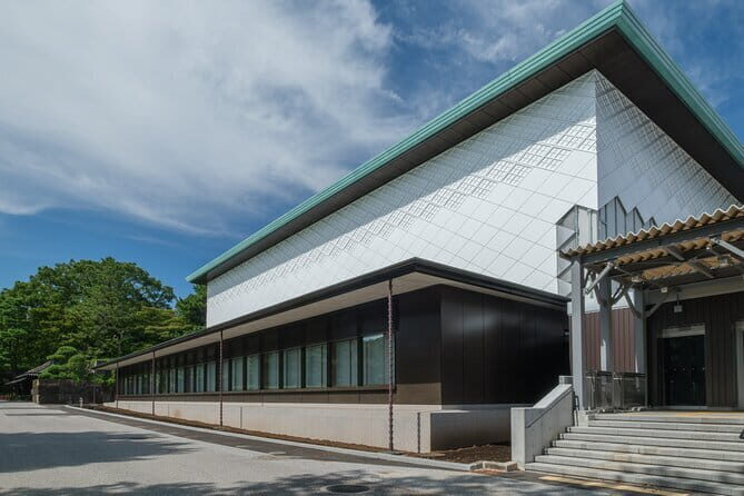 Tokyo Art Culture Tour in Sannomaru Shozokan Museum - An In-Depth Look at What the Tour Offers
