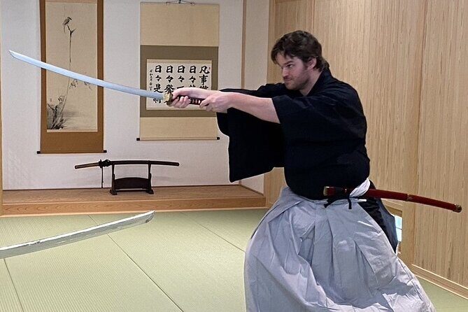 Tokyo Asakusa : Samurai School , Become a Samurai Warrior - An In-Depth Look at the Samurai School Experience in Tokyo