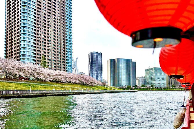 Tokyo Bay Yakatabune Cruise with Traditional JapaneseShow Drinks - A Detailed Look at the Tokyo Bay Yakatabune Cruise