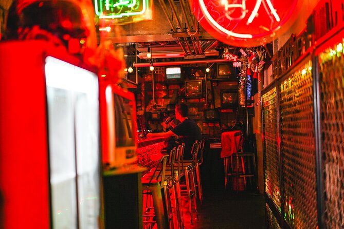 Tokyo by Night Photography Tour - Key Points